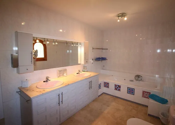 Marquesa Mb 8p By Carlosferien *